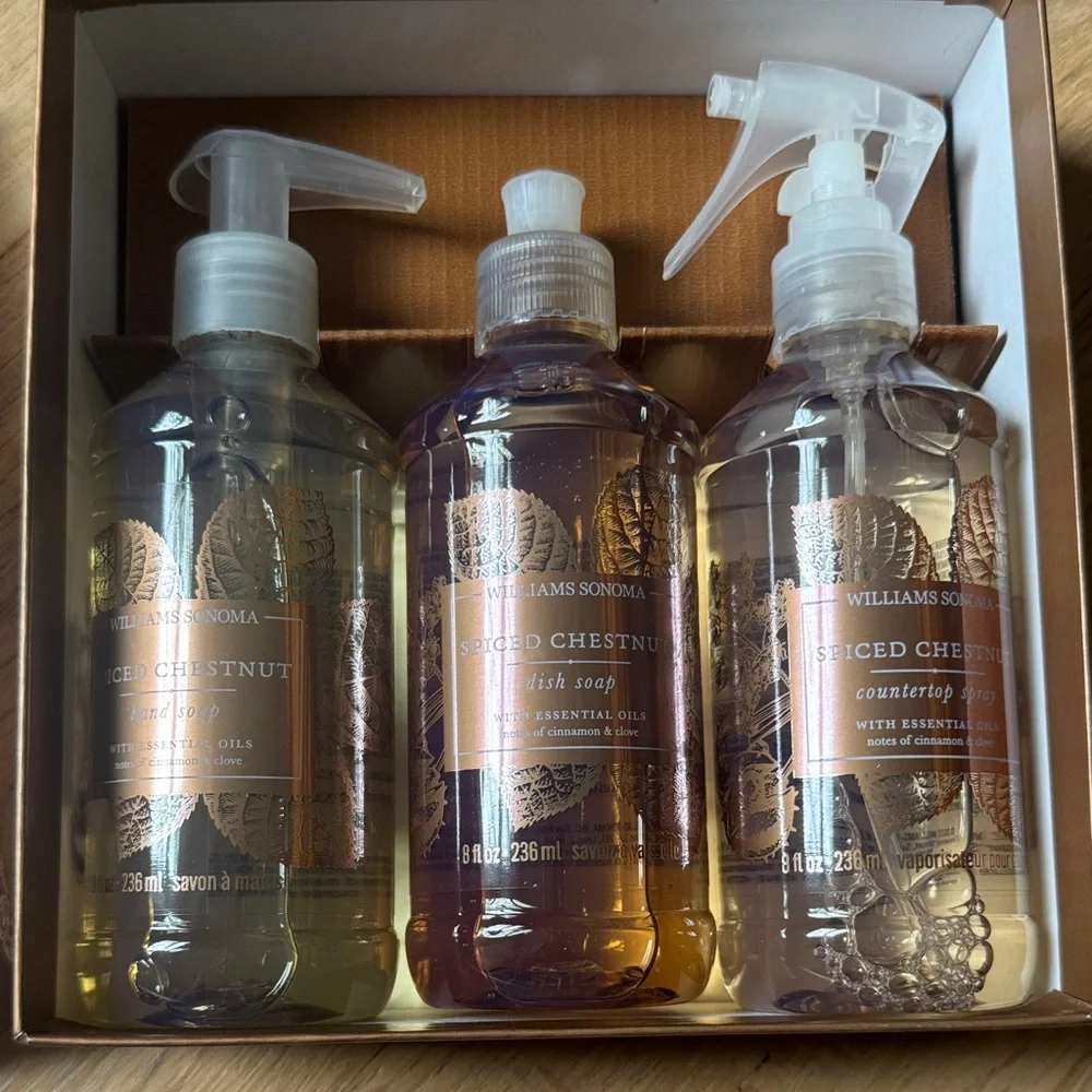Williams Sonoma Spiced Chestnut Bath & Body Set - Brown